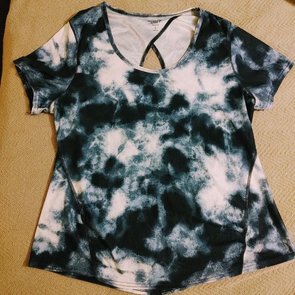 Old Navy Athletic T-Shirt - Picture 5 of 5